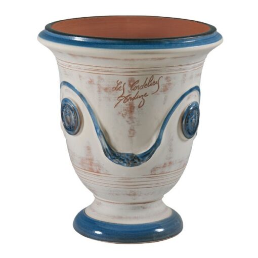 Klassische Anduze-Vase mit patinierter Oberfläche, hellblauem Ornament