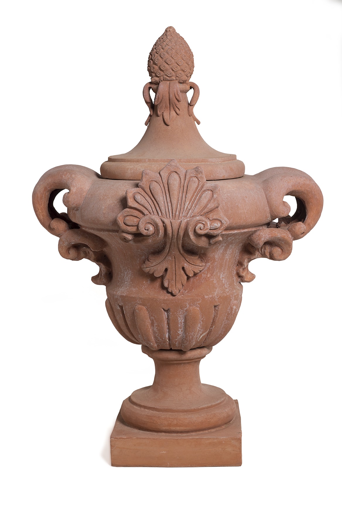 Vase DA PILASTRO C.VOLUTE